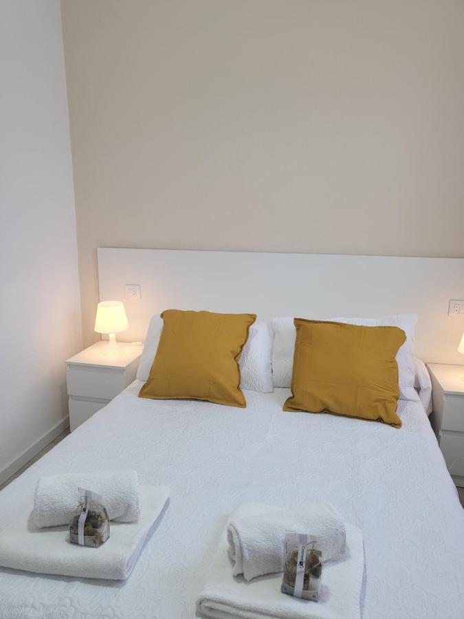 Byhouse La Estacion Apartment Sarria Exterior photo